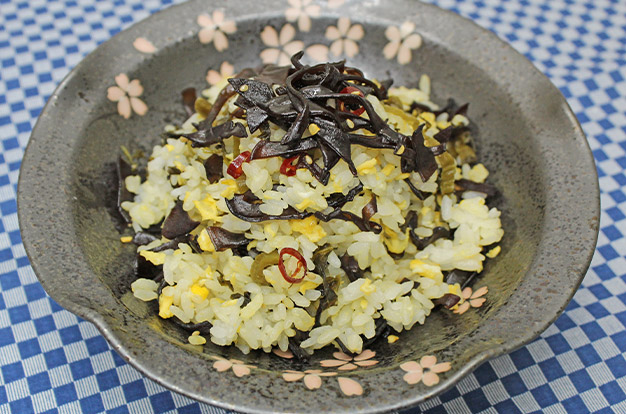 きくらげの佃煮入り高菜チャーハン